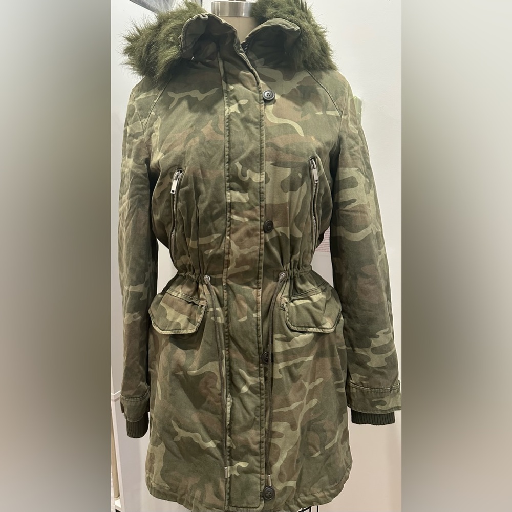 Zara Trafuluc Green Faux Fur Camo Coat XS NWOT